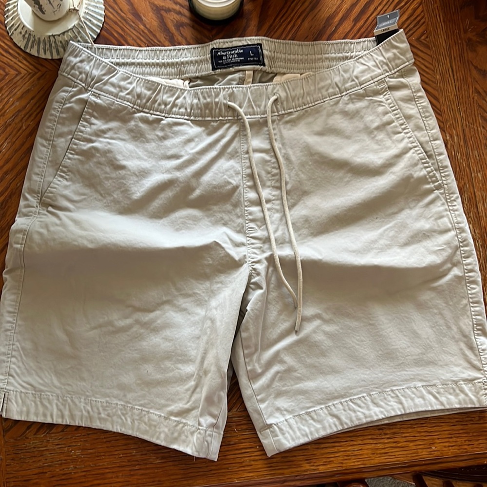 Abercrombie & Finch Stone Shorts Sz L
